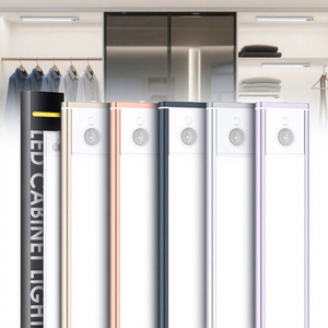 Iluminación Debajo del Gabinete, Lámpara Magnética Recargable para Gabinete Lateral, Sensor de Movimiento, Regulable, Lámpara Nocturna para Cocina, Dormitorio, Armario - Product Image 1