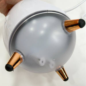 Réchauffeur d'air par pulvérisation Mini ventilateur de bureau Réchauffeur électrique PTC Chauffage soufflant d'<span class=keywords><strong>hiver</strong></span> - Product Image 4