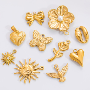 Amplia Variedad de Dijes de Acero Inoxidable con Baño de Oro PVD de 18K |   Colgantes de Animales, Vida Marina, Sol, Corazón, Florales y Naturaleza para la Creación de Joyería DIY - Product Image 5