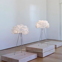 Lampe sur pied NEVO de style français en acier inoxydable, motifs ciel étoilé et nuages, lumière LED chaude, commande par bouton pour salons et bureaux