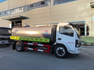 Factory Price Dongfeng 4X2 9000L Water Bowser Truck for Municipal Road Cleaning Dust Control and <b>Irrigation</b> - Product Image 3