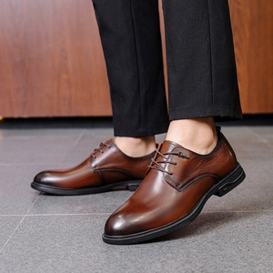 Zapatos de Hombre Modernos y a la Moda, Hechos a Medida con Logotipo, de Cuero Genuino, Suaves y Transpirables, de Punta Redonda Clásica, con Cordones, para Otoño - Product Image 1