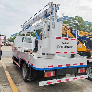 Camión con Plataforma Elevadora Plegable ISUZU de 13 Metros para Trabajos en Altura con Cesta de Trabajo en Venta - Product Image 3