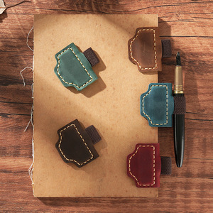 Custom PU Leather Magnetic Bookmark Vintage Cowhide Page Marker Handmade Reading Accessory Personalized Logo Book Tag