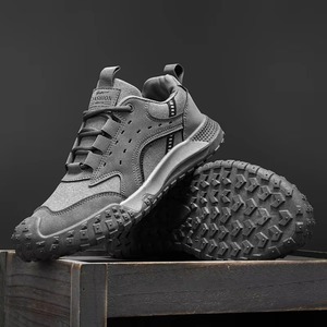 Chaussures de sécurité sportives pour hommes avec embout en acier, légères, respirantes, en maille, à lacets, antidérapantes, pour la course hivernale - Product Image 3