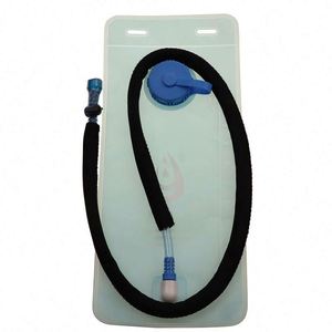 MUESTRA GRATUITA: Bolsa de hidratación, cojín de agua, tanque de agua, botella de agua - Product Image 1