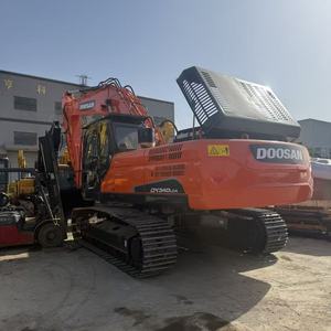 Excavatrice sur chenilles Doosan DX340LCA d'occasion, godet de grande capacité, pour carrière de pierres et travaux municipaux - Product Image 2
