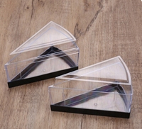 160ml clair en plastique Triangle Dessert Miniature Mousse Pudding Cup avec couvercle Tasse en plastique pour servir la crème glacée apéritif verres