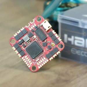 ตัวควบคุมการบิน <span class=keywords><strong>HAKRC</strong></span> <span class=keywords><strong>F722</strong></span> <span class=keywords><strong>Aio</strong></span> พร้อม BLHELIS <span class=keywords><strong>40a</strong></span> 4in1 ESC 2 6s Icm42688 พอร์ต USB คู่ บล็อกบ็อกซ์ เซ็นเซอร์กระแสไฟฟ้า สำหรับโดรนแข่ง FPV - Product Image 2