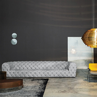 Canapé Chesterfield en cuir de luxe au design classique italien, mobilier moderne pour villa, canapé capitonné, canapé sectionnel pour la maison
