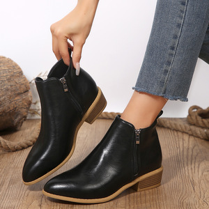 Bottines pour femmes Xuanhui taille 43, tendance, en cuir, à talon bas, avec fermeture éclair latérale, bout pointu, bottines à la cheville pour femmes - Product Image 6