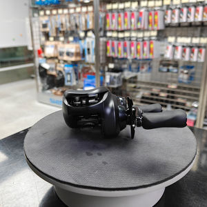 Système de contrôle numérique Shimano EXSENCEs DC pour la pêche en eau salée et en eau douce, rapport de vitesse élevé, frein puissant et fluide. - Product Image 4