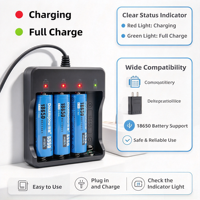 Chargeur de batterie lithium 18650 à quatre emplacements avec câble de charge 4,2 V 1200 mA, transformateur intelligent à démarrage sans tension, certifié CE, pour microphone