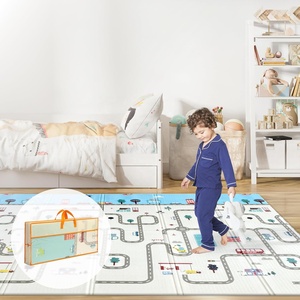 Alfombra Infantil Acolchada de XPE Reversible y Plegable de 200x180cm, Colchoneta para Bebés para Jugar en <span class=keywords><strong>el</strong></span> Suelo - Product Image 1