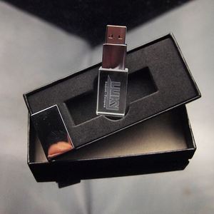 Clés USB en cristal de verre de luxe pour photographe de mariage Kristalli, clé USB 32 Go 64 Go - Product Image 4