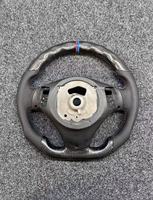Volant sport en fibre de carbone avec cuir perforé pour BMW E90 E92 E93 E70 E71, mise à niveau OEM du volant d'origine