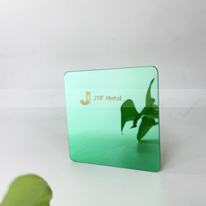 Plaque en acier inoxydable réfléchissant vert émeraude de luxe M83 pour l'architecture moderne, meubles haut de gamme, découpe et pliage sur mesure - Product Image 2