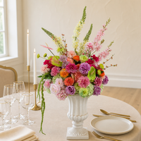 Centre de table floral artificiel de luxe haut de gamme pour la décoration de mariages et d'événements à louer