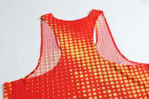 Camiseta sin mangas de poliéster y elastano para hombre, sublimable, de marca, para gimnasio, estampada, de secado rápido, sin costuras, para maratón y running, venta al por mayor - Product Image 3