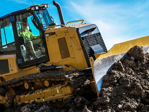 Durable 130HP Crawler <span class=keywords><strong>Bulldozer</strong></span> D6K para condiciones de trabajo duras - Product Image 2