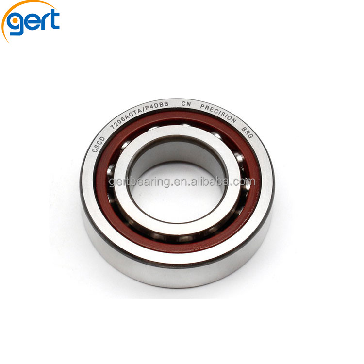 Yegoryevskdagi yalangoch qizlar