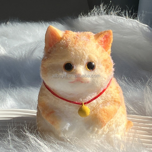 Gato Squishy Grande Hecho a Mano, Juguete Antiestrés, Regalo Perfecto para Relajación y Diversión - Product Image 4