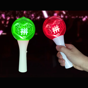 Shenzhen K-pop Acrylique Armée Bombe Logo Personnalisé Officiel Marque Lightstick Acclamations Glow Stick Avec LED RGB Lumière Pour Événements Concert - Product Image 5
