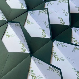 Sobres Personalizados con Forro para Invitaciones de Boda, Eventos, Sobres de Papel Verde Militar, Papelería para Fiestas de Matrimonio - Product Image 4