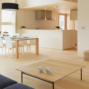 Plancher en bois massif d'ingénierie lisse de conception personnalisée, design moderne, imperméable, en érable laqué UV pour salon, cuisine, salle de bain - Product Image 3