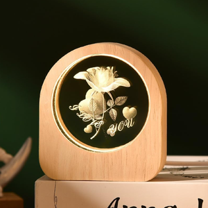 Lampe à illusion 3D, veilleuse pour meilleur ami, sœur, garçons et filles, femmes, anniversaire, lampe de table en bois LED avec USB (Rose d'amour) - Product Image 1