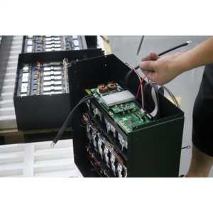 Stock UE Nouveauté Batterie solaire à montage en rack 48v 150ah Lithium-ion & 24v 400ah 10-30kwh Stockage d'énergie résidentiel pour usage domestique - Product Image 5