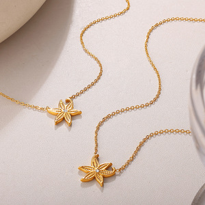 Collier pendentif étoile de mer en acier inoxydable plaqué or 18 carats, bijoux de mode pour tous les jours - Product Image 2