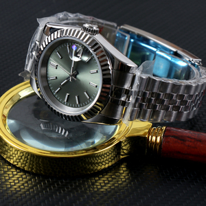 Montre automatique mécanique de luxe pour homme MINUTETIME avec cadran vert, logo personnalisé, mouvement NH35, étanche 5ATM, verre saphir - Product Image 6