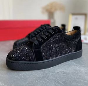 Zapatos de Diseño de Lujo para Hombre, con Pedrería, Suela Roja, Ligeros, Transpirables, Planos, Minimalistas, para Caminar, Estilo Skate para Mujer - Product Image 1