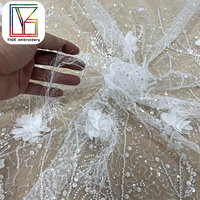 Tissu en dentelle de tulle brodé à la main avec des fleurs 3D, des sequins et des glands pour mariage