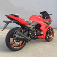 Motocicleta Deportiva Kawasaki Ninja 250 de 250cc con Motor Refrigerado por Agua de Gasolina