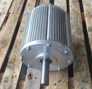 Generador Trifásico de 15KW 100RPM/150RPM/200RPM Accionado por Agua con Salida de 110V-380V y 95% de Eficiencia - Product Image 2