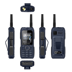 Spot Nuevos productos S555 Triple prueba 2400mAh Batería 2,2 pulgadas LED Linterna FM Quad SIM con antena Elder Phone - Product Image 3