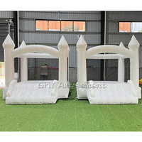 Château gonflable blanc avec piscine à balles à vendre