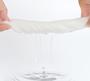 Nhà sản xuất mềm mại và thân thiện với da 100% <span class=keywords><strong>polyester</strong></span> <span class=keywords><strong>Rayon</strong></span> spunlace không dệt vải nguyên liệu cho sản phẩm vệ sinh cuộn - Product Image 4