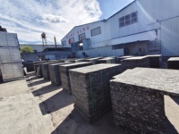 Palettes GMT de haute qualité, adaptées aux machines à fabriquer des blocs creux et aux lignes de production de briques, offrant une longue durée de vie.