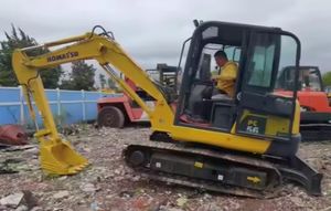 รถขุด Komatsu มือสองขนาด6ตันรถขุดขนาด56นิ้วรถขุดใช้ pc56จากญี่ปุ่น - Product Image 3