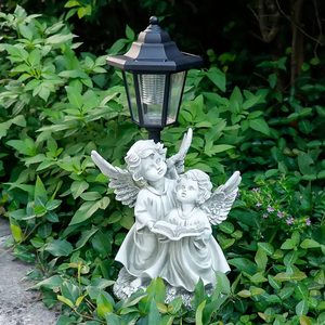 Op Zonne-Energie Aangedreven Hars Cherubbeeldje Handgeschilderde Ingewikkelde Lantaarn En Botanisch Accent Buiten Tuin Ornament - Product Image 3