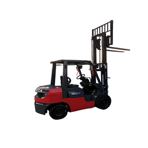 Carretilla elevadora Toyota de 3 toneladas usada en buen estado a buen precio carretilla elevadora Toyota usada de 3 toneladas - Product Image 1