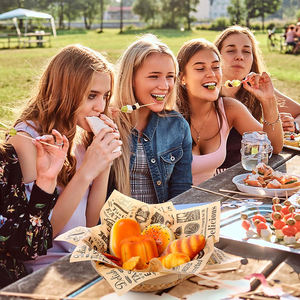Papier à hamburger en PE enduit de qualité alimentaire |   Solution d'emballage écologique résistante à la graisse pour le pain, les biscuits et les hamburgers dans le secteur de la restauration - Product Image 5