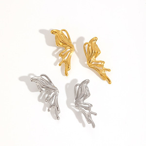 ต่างหูรูปผีเสื้อ 3 มิติ ทอง 18K ไทเทเนียมสตีล สไตล์ Y2K เครื่องประดับแฟชั่นสำหรับงานปาร์ตี้ - Product Image 3