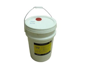 Huile synthétique haute performance Kluber 990SYNT-033 SYNTHESO HT 220 pour boîte de vitesses 20L - Product Image 1