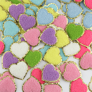 Parches de hierro de chenilla con borde dorado con purpurina colorida, parche bordado, pegatina de corazón con lazo para apliques de mochila escolar - Product Image 3