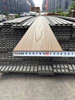 Dek Lantai WPC Hollow Co-extruded Generasi ke-2 dengan Tekstur Kayu 3D, Tahan Air, Tahan Api, Ramah Lingkungan, Anti Selip untuk Luar Ruangan