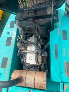 รถขุดไฮดรอลิก Kobelco SK260D มือสอง สภาพ 90% พร้อมมอเตอร์ เกียร์ ปั๊ม รวมอยู่ในราคา น้ำหนัก 26 ตัน เหมาะสำหรับงานก่อสร้าง/เกษตรกรรม ปี 2022 - Product Image 6